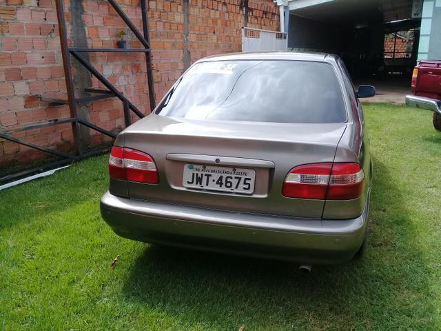 Vende um corola câmbio automático 2001 - Foto 3