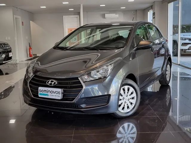 HYUNDAI - HB20 - 2017/2018 - Marrom - R$ 56.900,00 - Ortiz Veículos