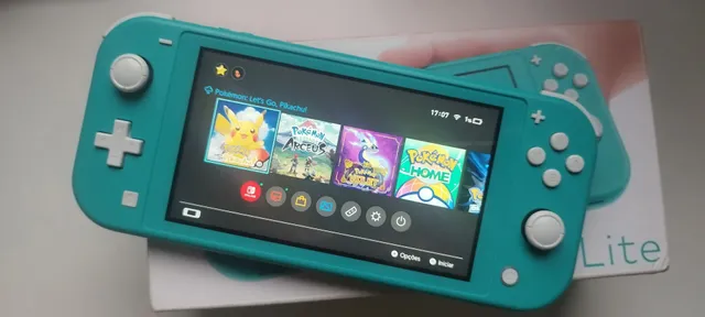 Nintendo Switch Lite Cinza, LCD Touch Screen, 32GB Pad de Controle  Embutido, Compatível com Todos os