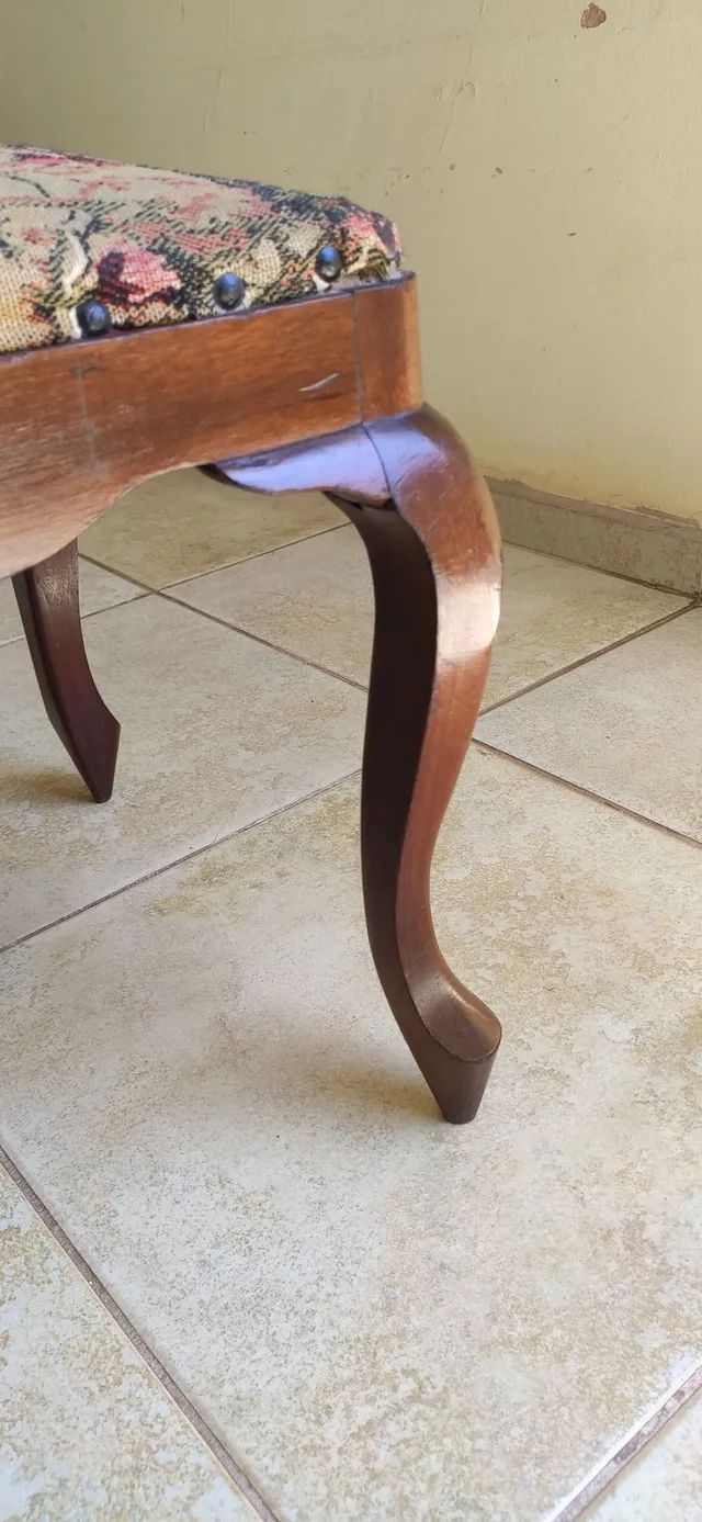  Cadeira em estilo Provençal Chipandelle Em Madeira E Gobelin - Foto 4