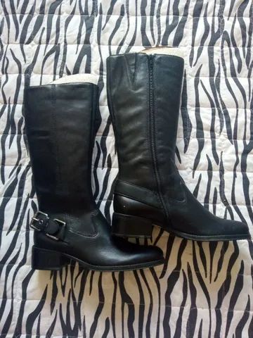Bota couro legítimo Arezzo cano longo tamanho 35 - Foto 2