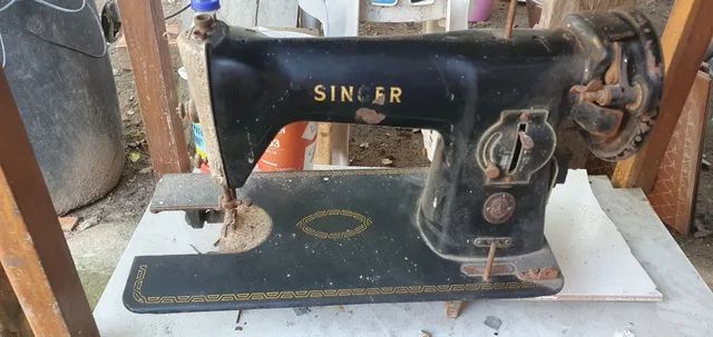 Máquina singer antiga colecionar 
