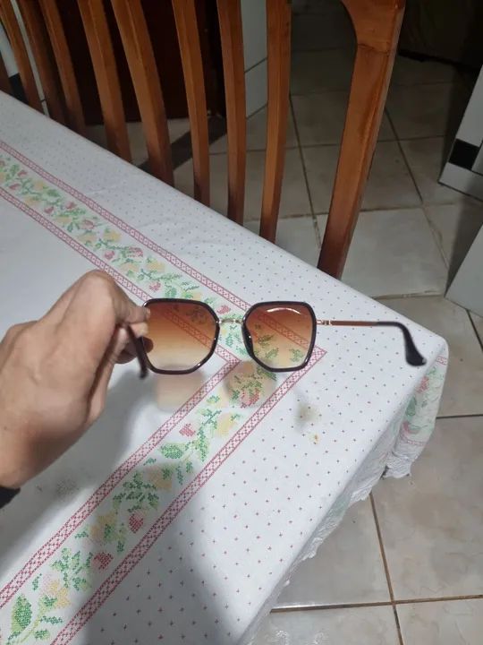 Óculos de sol feminino em Samambaia Sul  - Foto 3