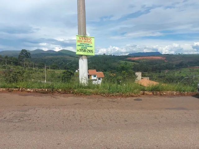 Lote a venda no Bairro Santa Rosa em Congonhas  360 m²