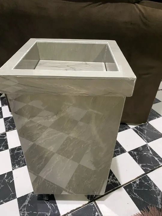 Vaso de planta em porcelanato  - Foto 6