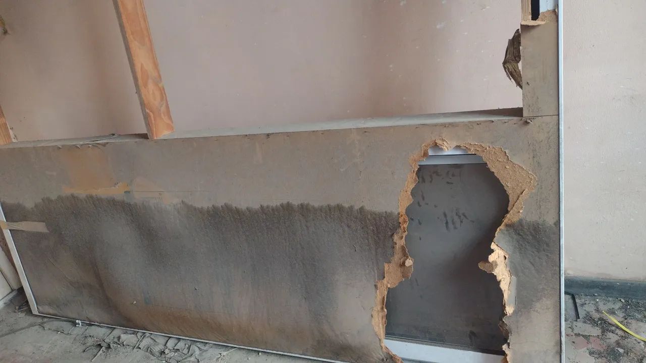 Portão de alumínio 3 folhas, abertura lateral, 2,00 x 2,16 (por fora) Alumifort Sasaki - Foto 2