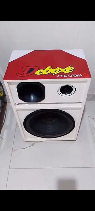 Caixa de som alto falante de 15 muito potente controle remoto via Bluetooth FM muito bom - Foto 2