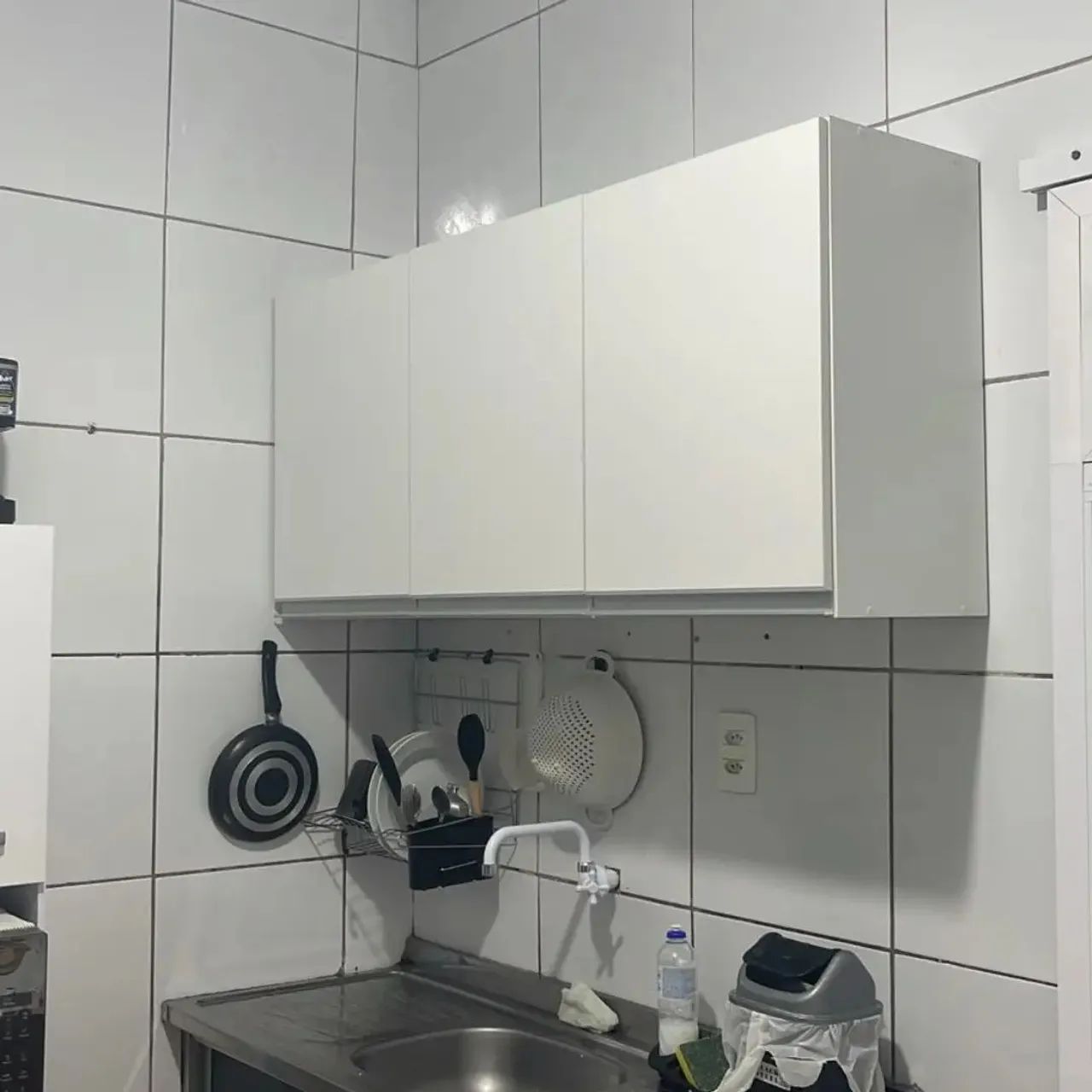 Armário aéreo de 3 portas 100%mdf  - Foto 3