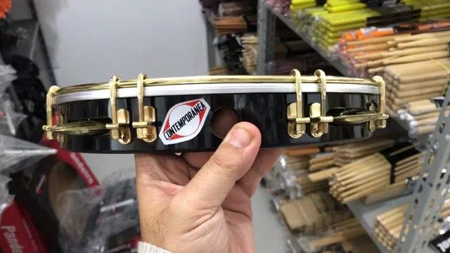 Contemporânea Pandeiro 11 Preto Tarraxa Dupla Dourada 37ppd