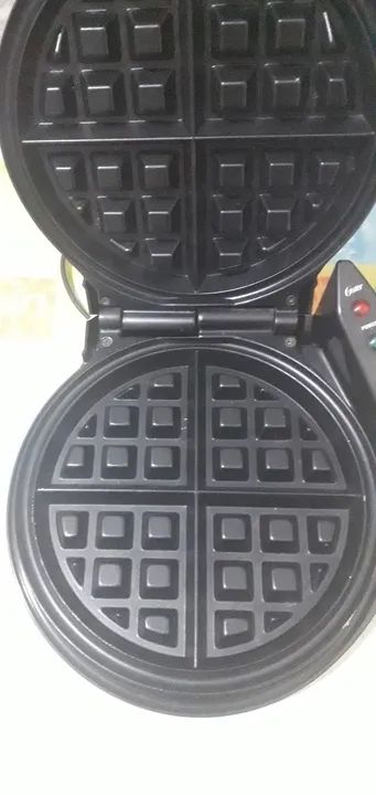 Máquina de Waffle Oster - Foto 2