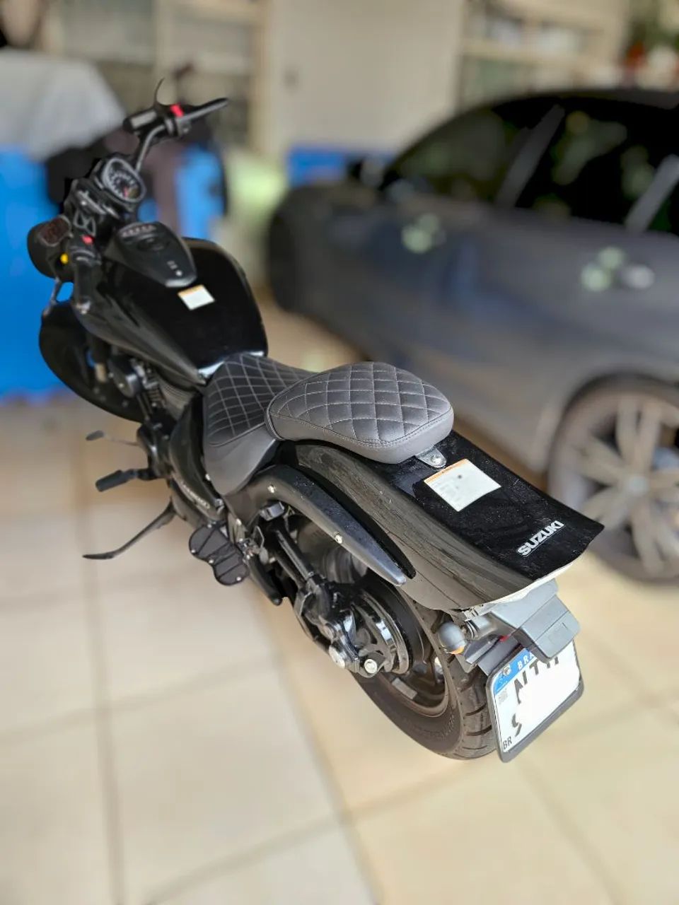 Suzuki Boulevard 800 , em ótimo estado, para quem quer potência e estilo.   - Foto 2