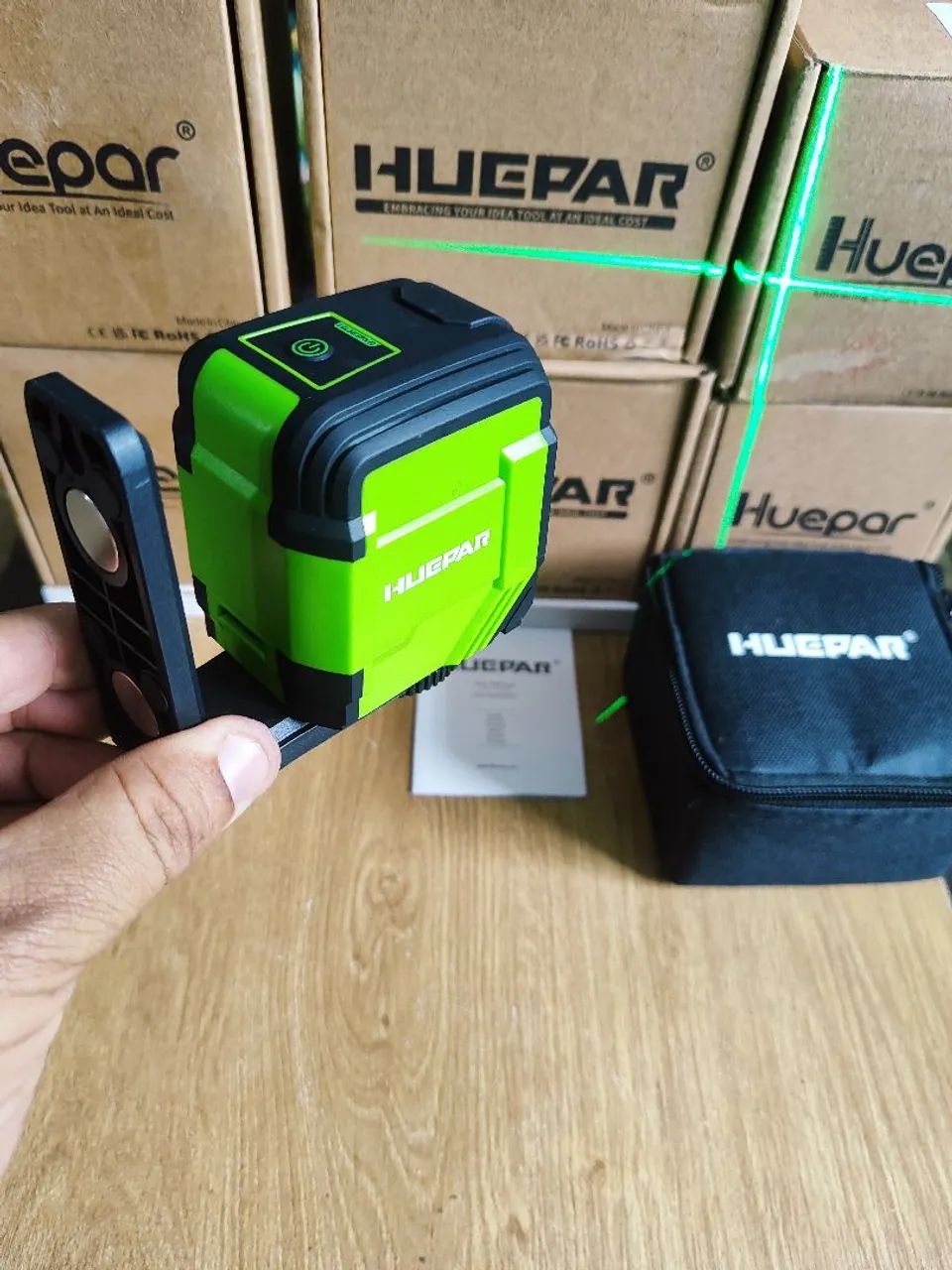 Nível A Laser Huepar Osram 2 linhas Verdes 30M<br> - Foto 2