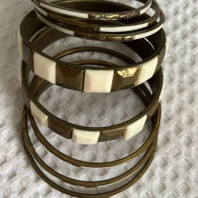 pulseiras - 8 unidades - Foto 2