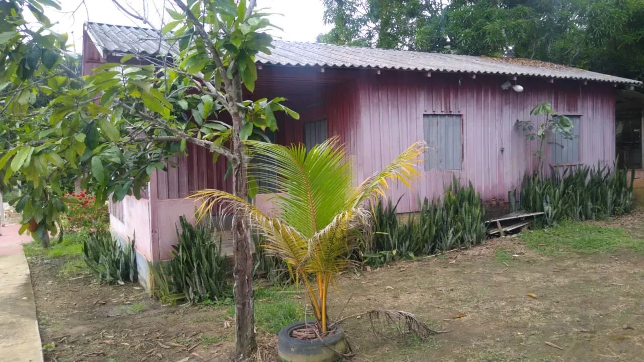 Imóvel para venda tem 336 metros quadrados com 3 quartos em Paricatuba - Iranduba - AM