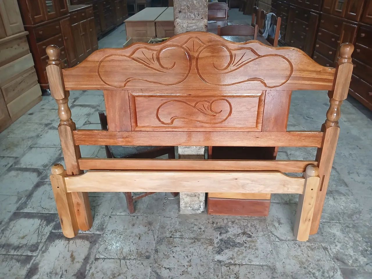 Cama Casal Trabalhada(Timborana) - Foto 2