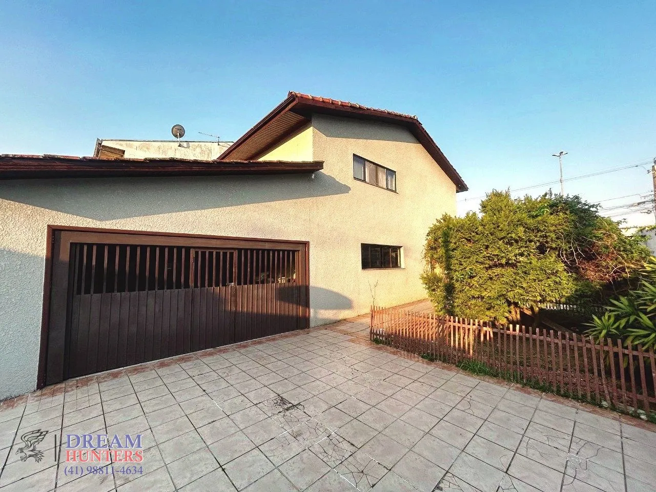 Sobrado à venda com 267m², 3 quartos, no Bairro Guabirotuba, Curitiba