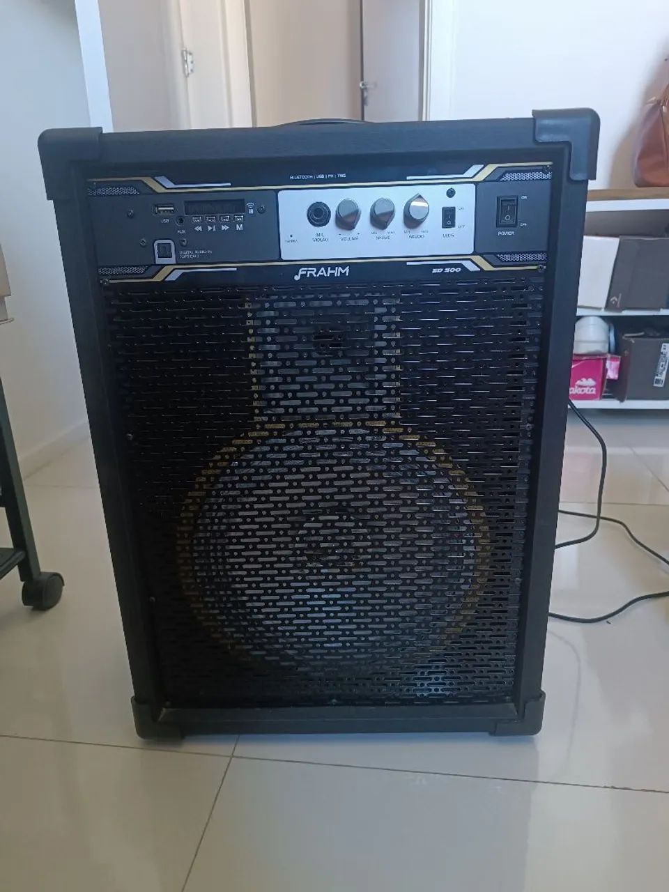  Caixa de Som Amplificada Multiuso Frahm SD 500 Optical. 