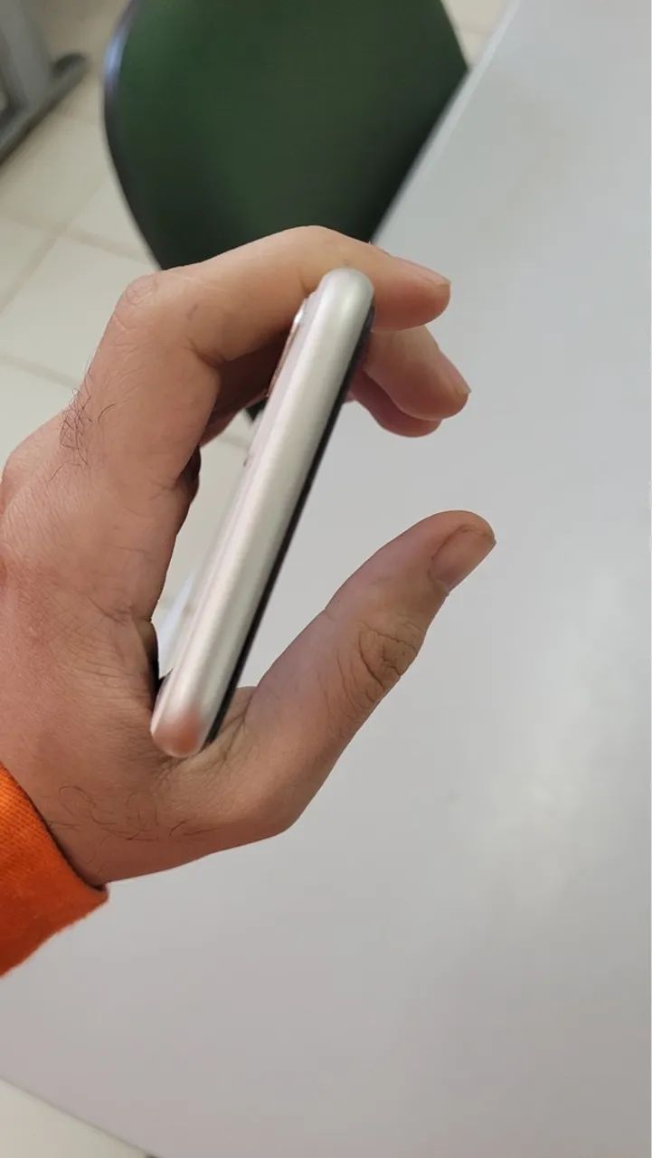 iPhone 11 64gb - Foto 2