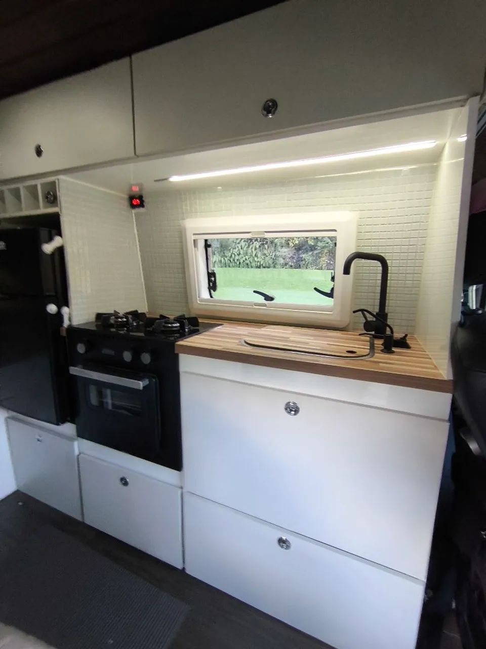 Mercedes-Benz Sprinter 313 Van Street Luxo 16l. Dies. 2009 - Foto 10