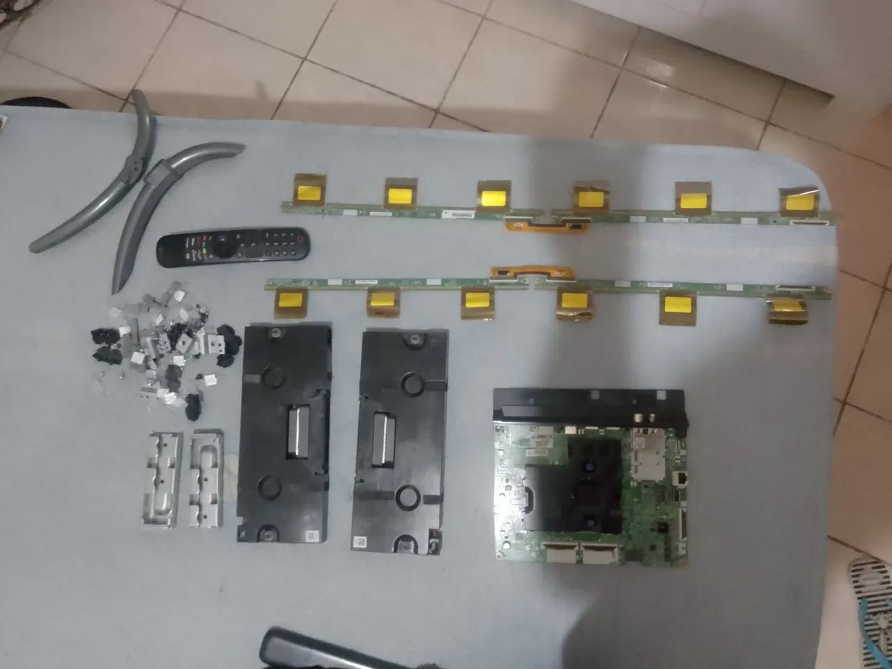 Vendo peças internas de tv LG 4k