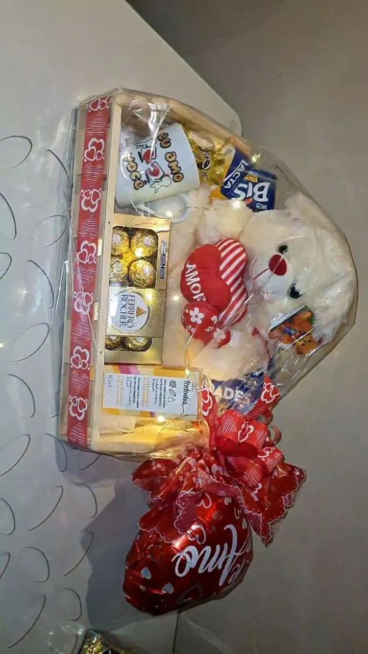 Cesta de Presente urso e ferrero rocher - dia dos namorados!
