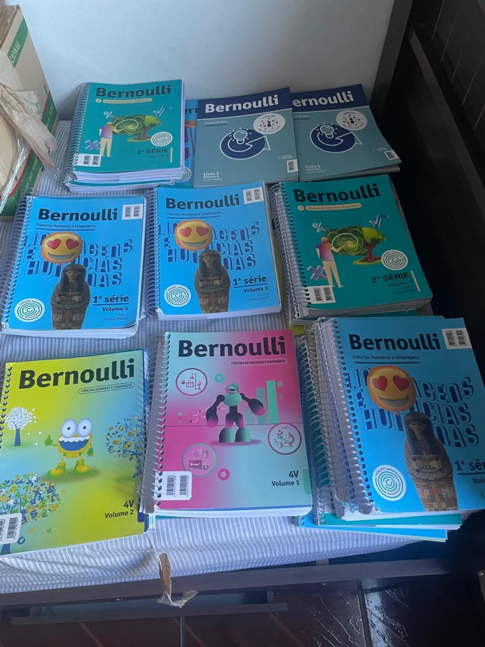 22 livros Bernoulli do 1, 2 e 3 ano do ensino médio
