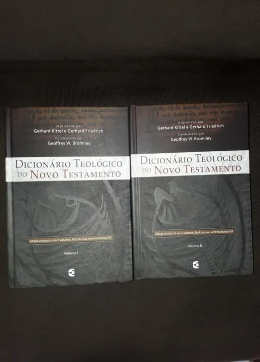 Vendo Dicionário Teológico do Novo Testamento. Novo Volumes 1 e 2