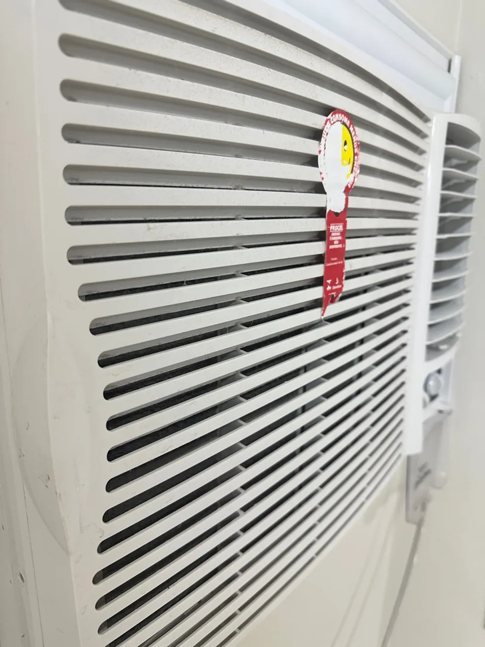 Vendo potente ar condicionado janela