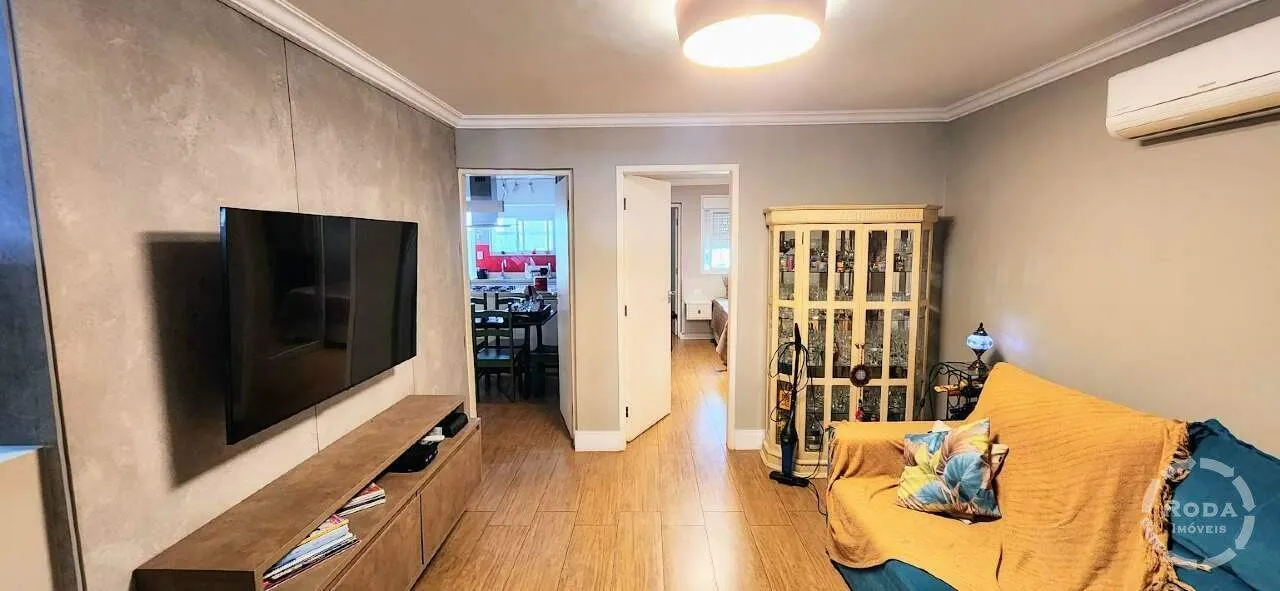 Sobrado Geminado para Locação 3 quartos, 2 suítes, 2 vagas, Vila Belmiro - Santos/SP