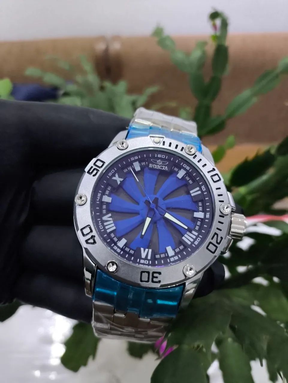 Relógio marca famosa Azul e Prata - Foto 3