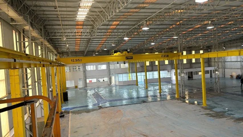 Pórticos Rolantes, Pontes e Talhas elétricas 