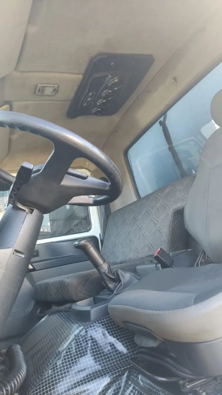 volkswagen/vw 8.160, ano 2014/2014, com bau, branco - Foto 16