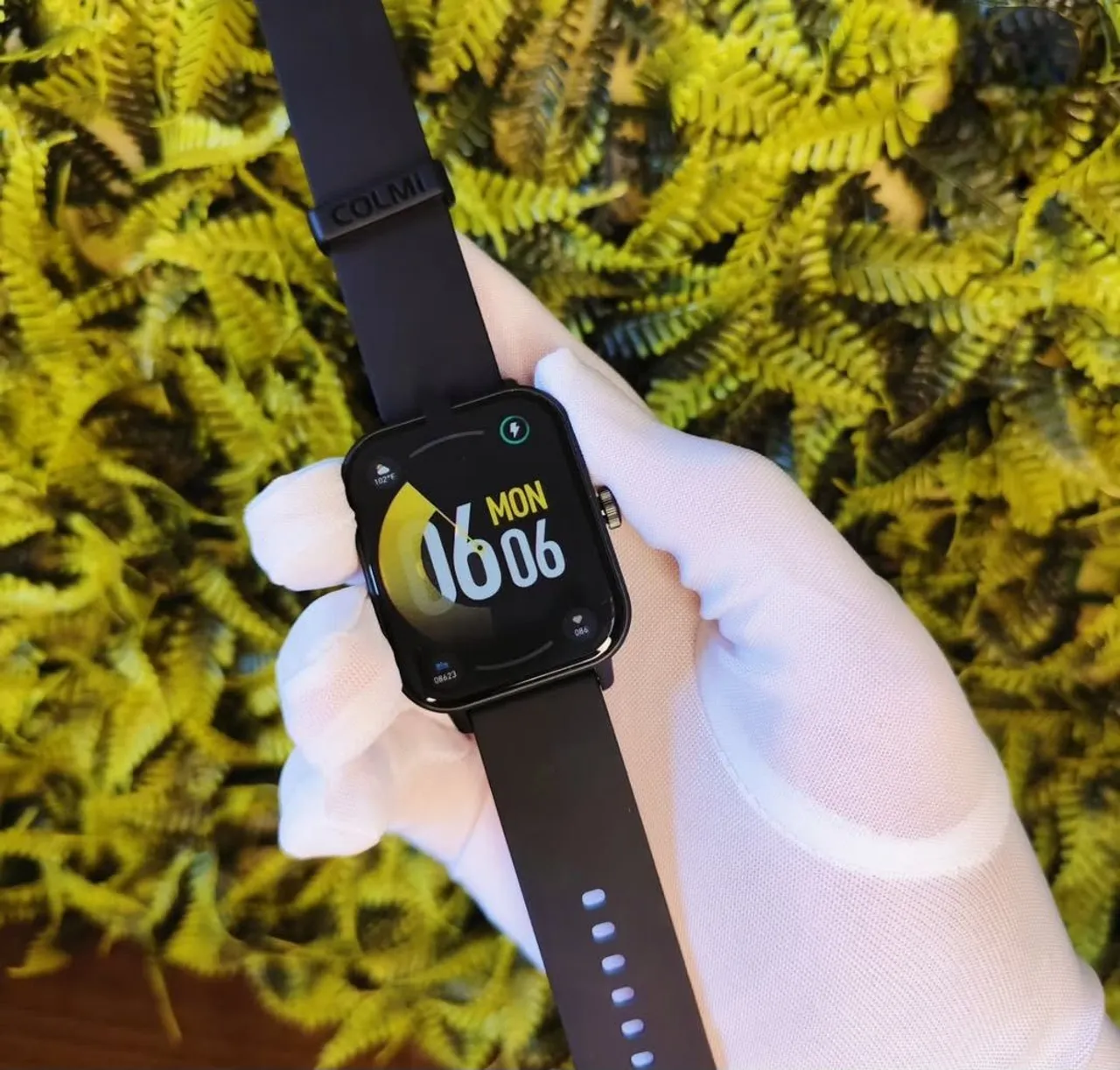 Smartwatch Colmi P81- Novo