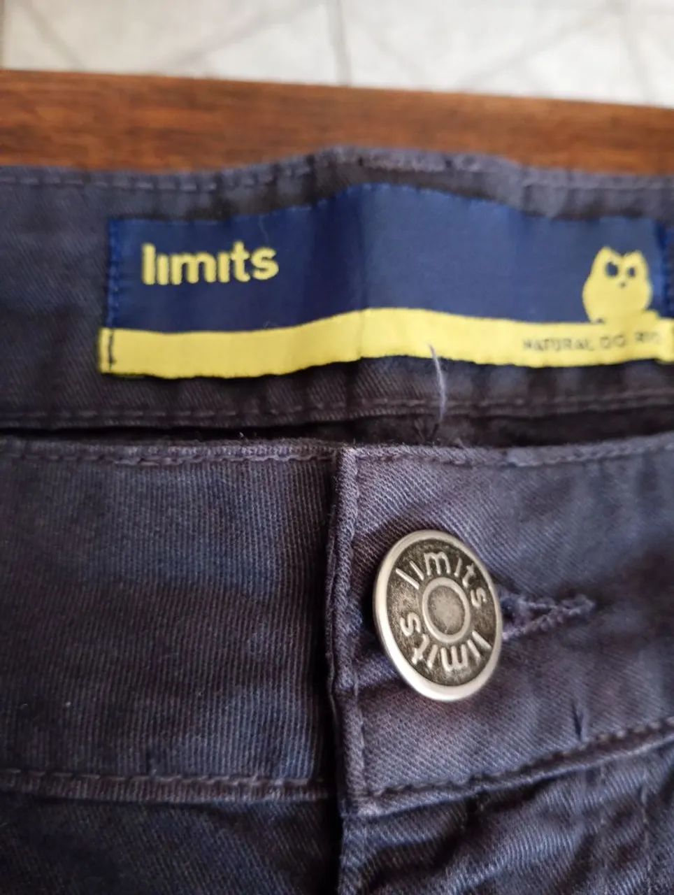 Calça   sarja preta  LIMITS  42 - Foto 3