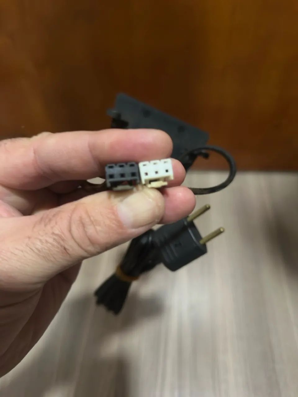 Botão Liga E Desliga Tv Philips 46 (46pfl5605d/78) - Foto 5