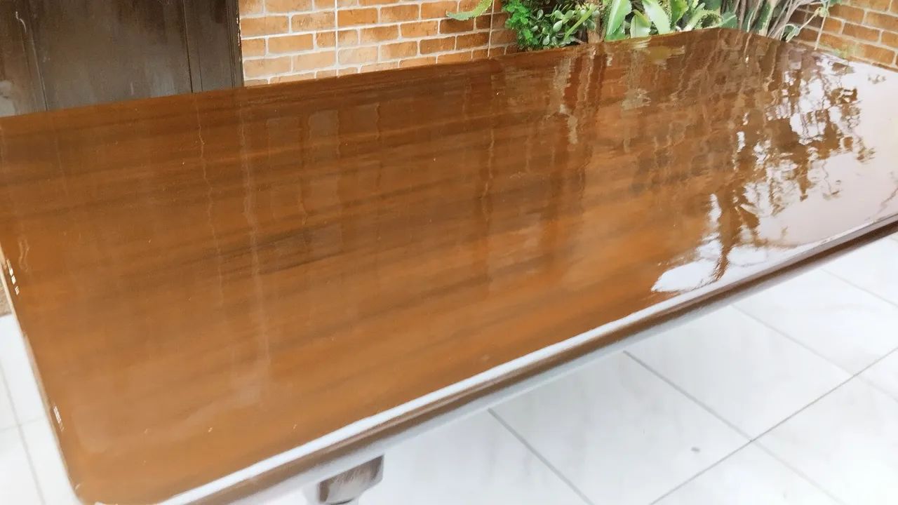 Mesa de Jantar em Madeira Maciça embuia 1.500