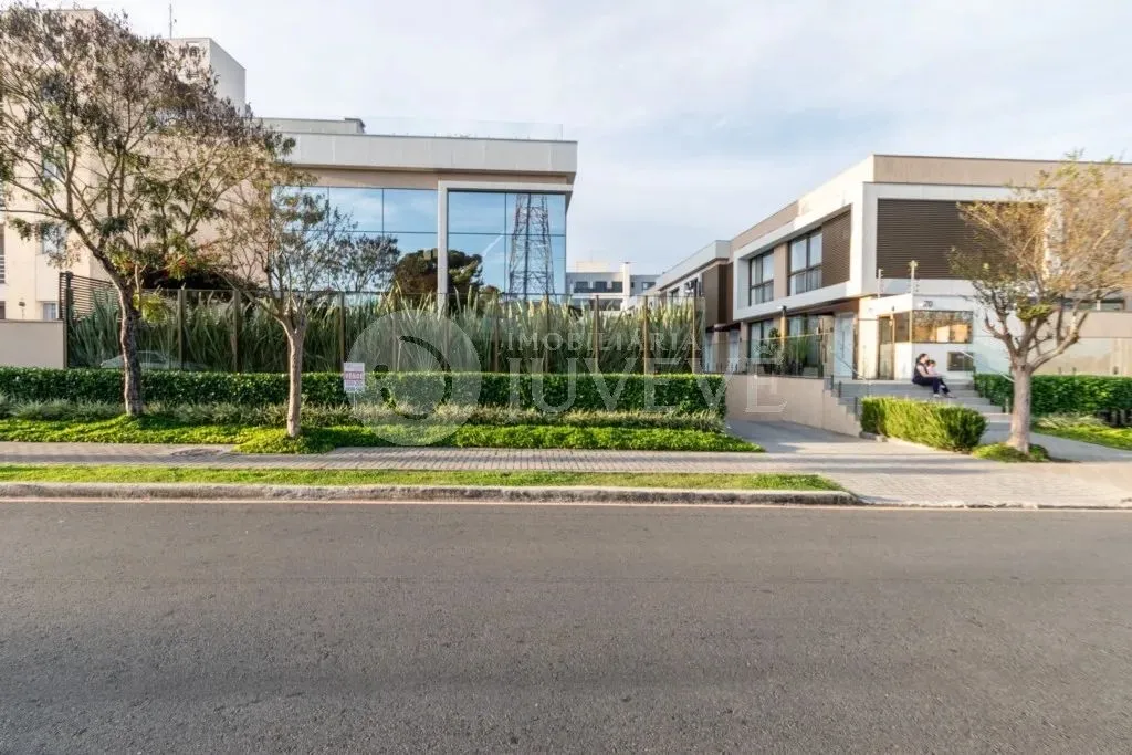 IMOBILIARIA JUVEVE VENDE RESIDÊNCIA CONDOMINIO FECHADO VISTA ALEGRE RUA MIGUEL TSCHANNER,
