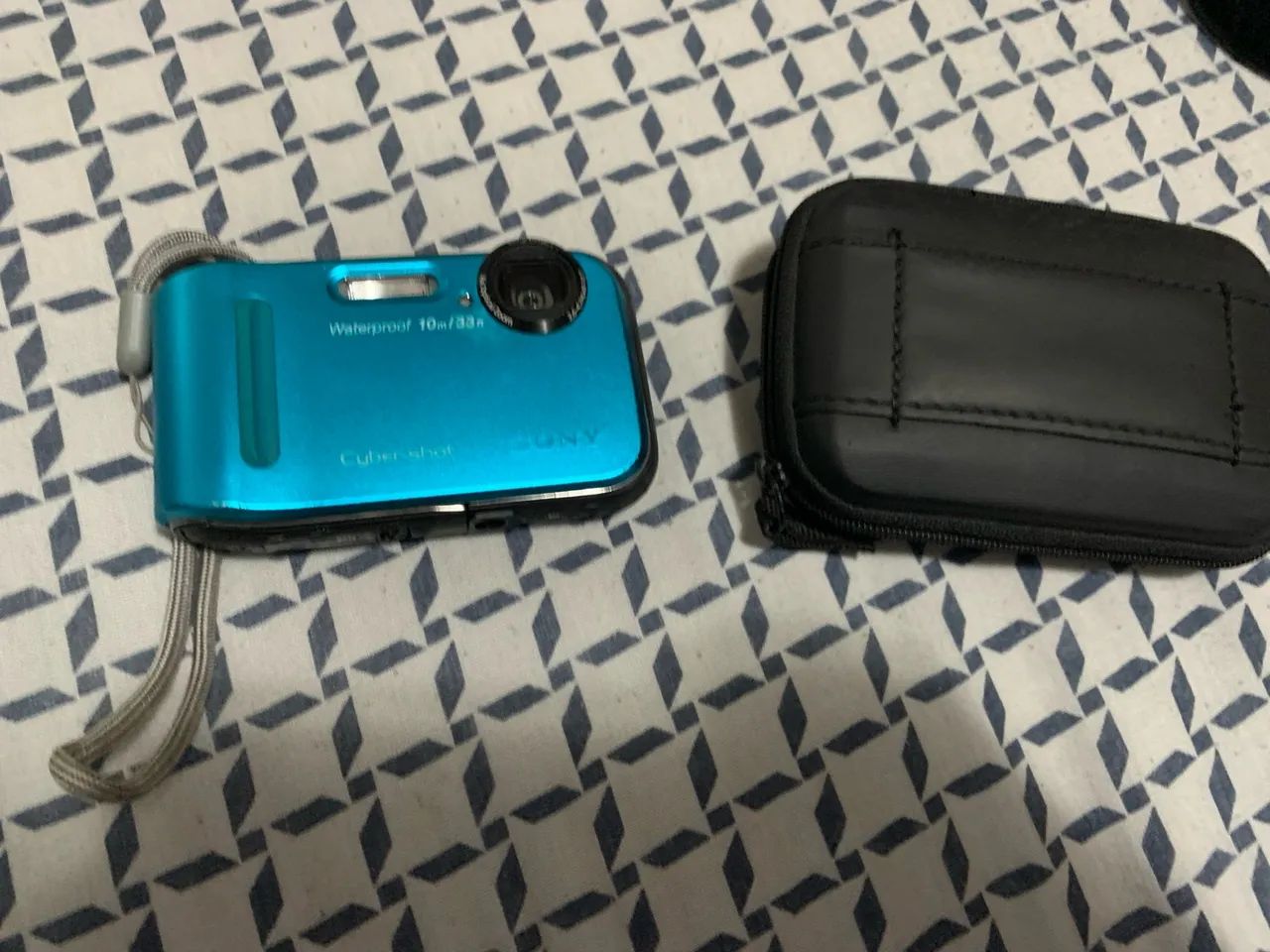 Câmera Digital Sony Cyber-shot à prova d'água - Foto 3