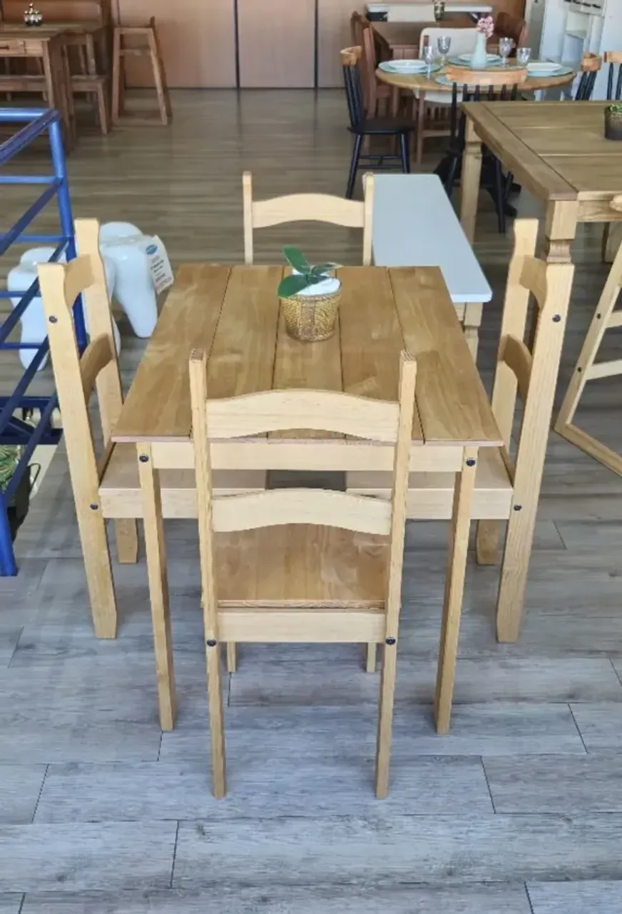 Mesa De Jantar Conjunto 100x70 Com 04 Cadeiras