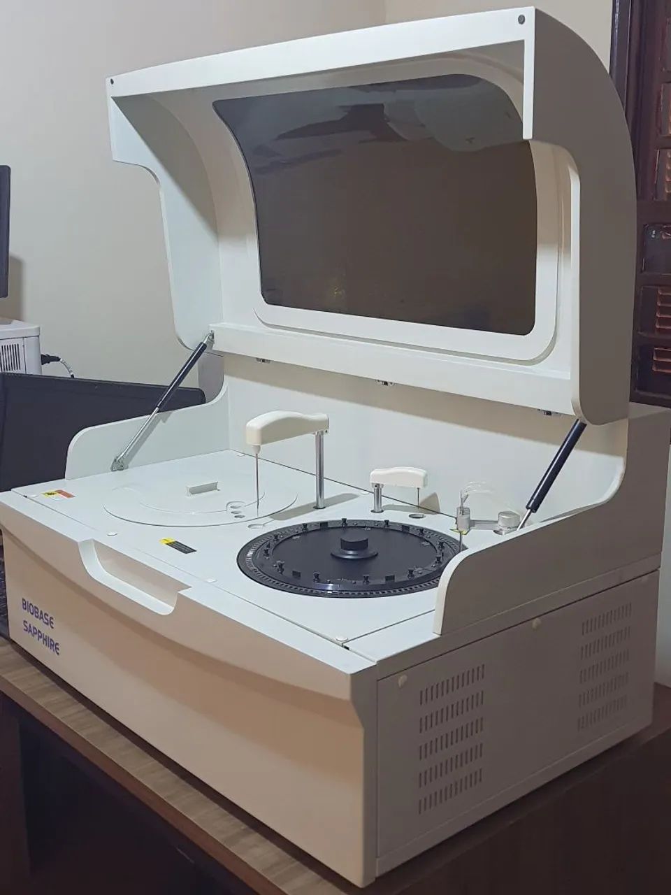 Biobase Sapphire - Equipamento Laboratorial Analisador Bioquímico Automático - Foto 5