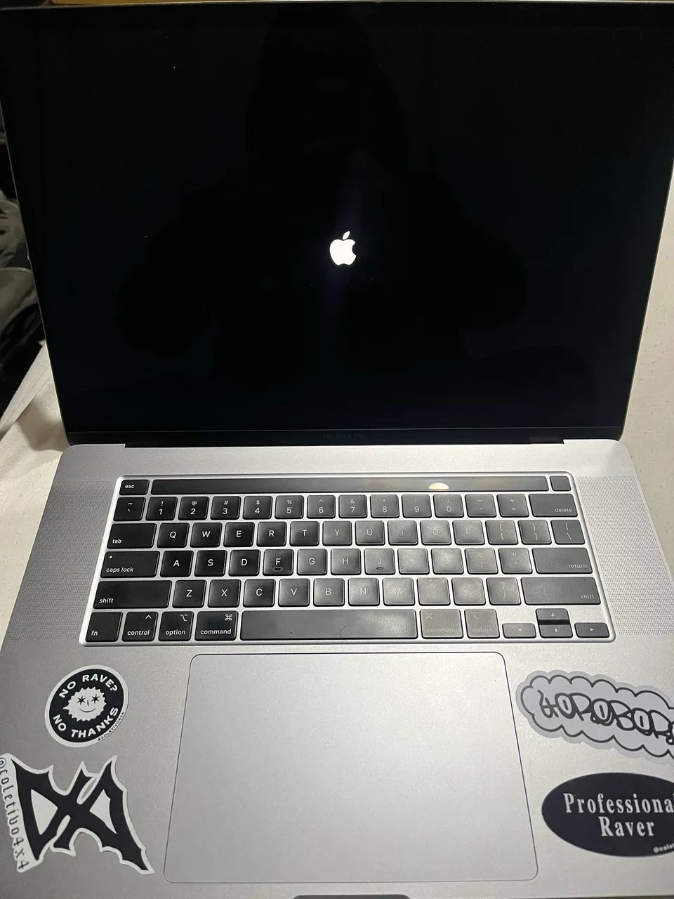MACBOOK PRO 16? - 2019 - 32GB - SSD 1TB ?