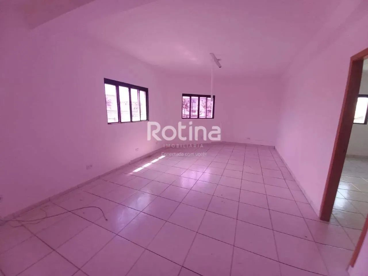 Sala para alugar, Umuarama - Uberlândia/MG - Rotina Imobiliária - Foto 3
