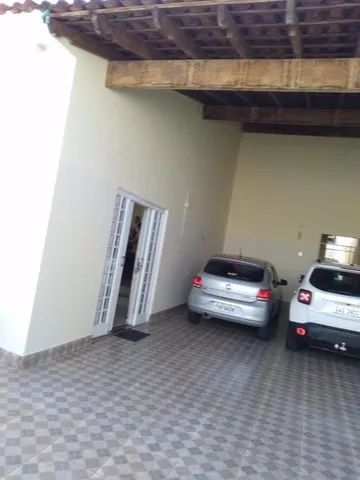 Casa com 3 Quartos e 2 banheiros à Venda, 138 m²- - Foto 4