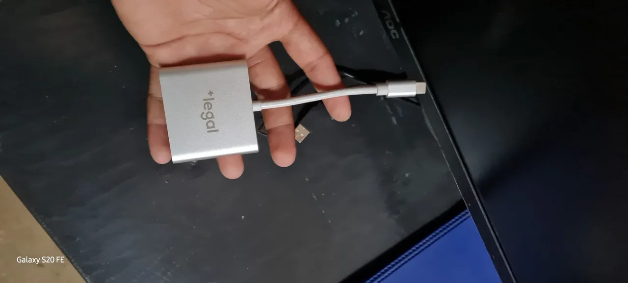 Adaptador USB-C para HDMI + Legal