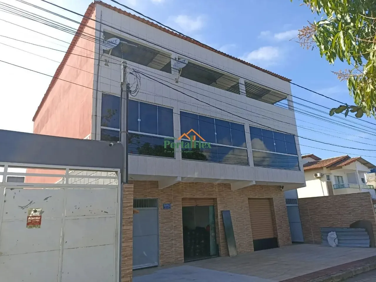 Prédio à venda, 480 m² por R$ 780.000,00 - Alterosas - Serra/ES