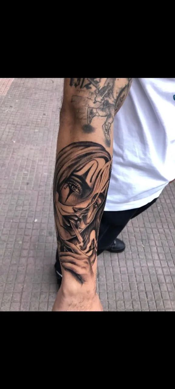 Tatuador profissional