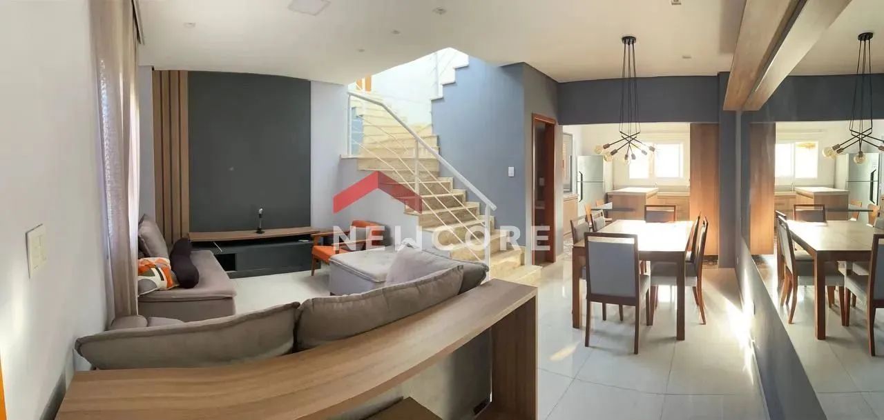 Casa em Avenida Santa Cruz do Areao - Vila Areao - Taubaté/SP