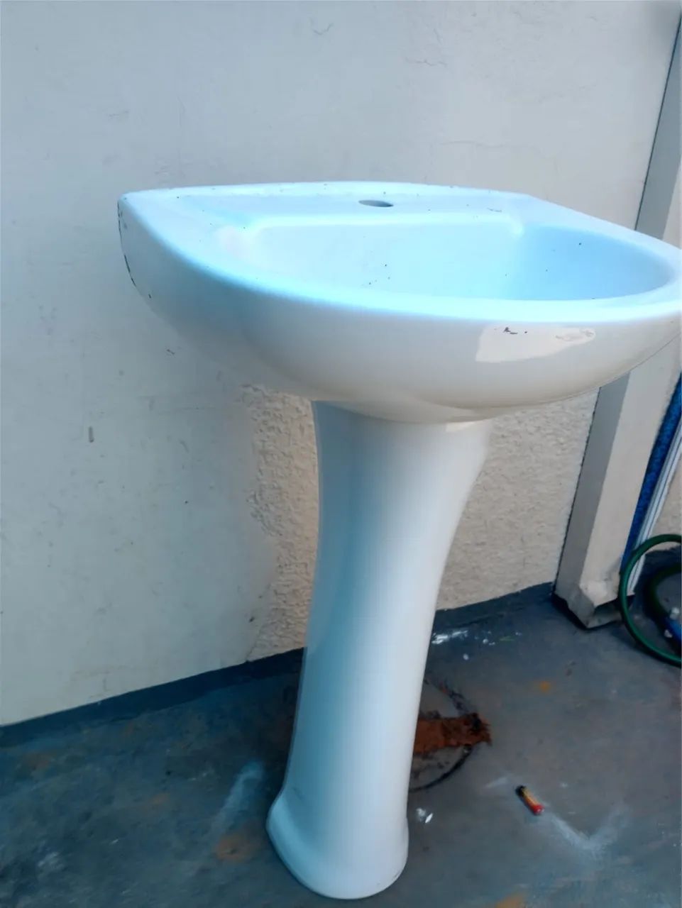 Pia de coluna para banheiro 64861206148481120