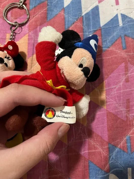 Chaveiros Mickey e Minnie originais disney - Foto 2