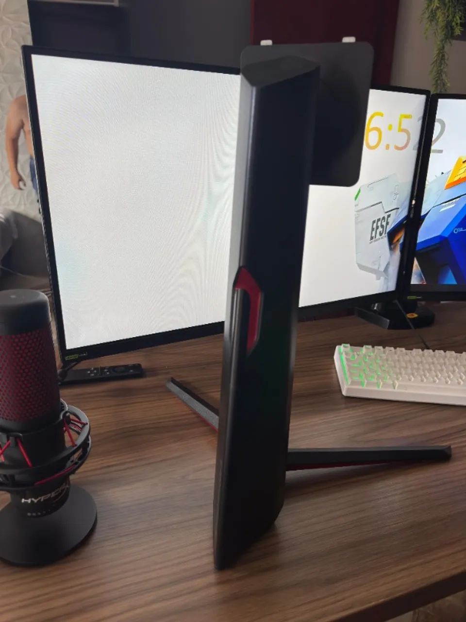 Monitor LG UltraGear - Foto 2